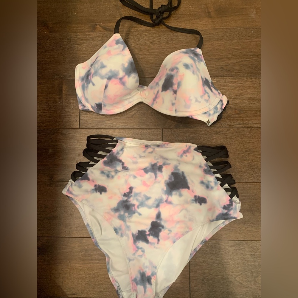 PINK Bikini